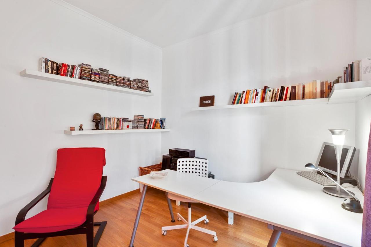 *movies & Books* Stylish House With Jacuzzi Apartament